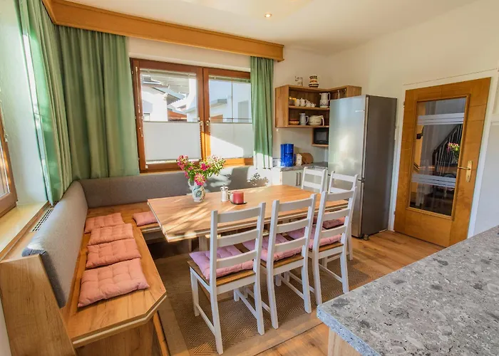 Seraphine - By Mynests Assachberg