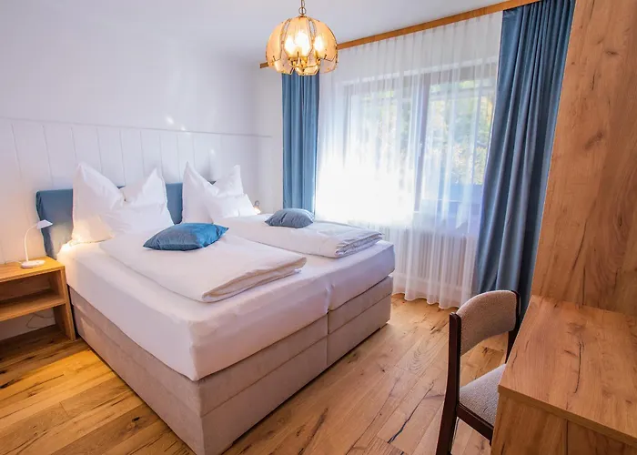 Seraphine - By Mynests Assachberg