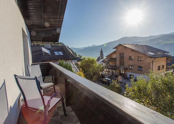 Seraphine - By Mynests Assachberg